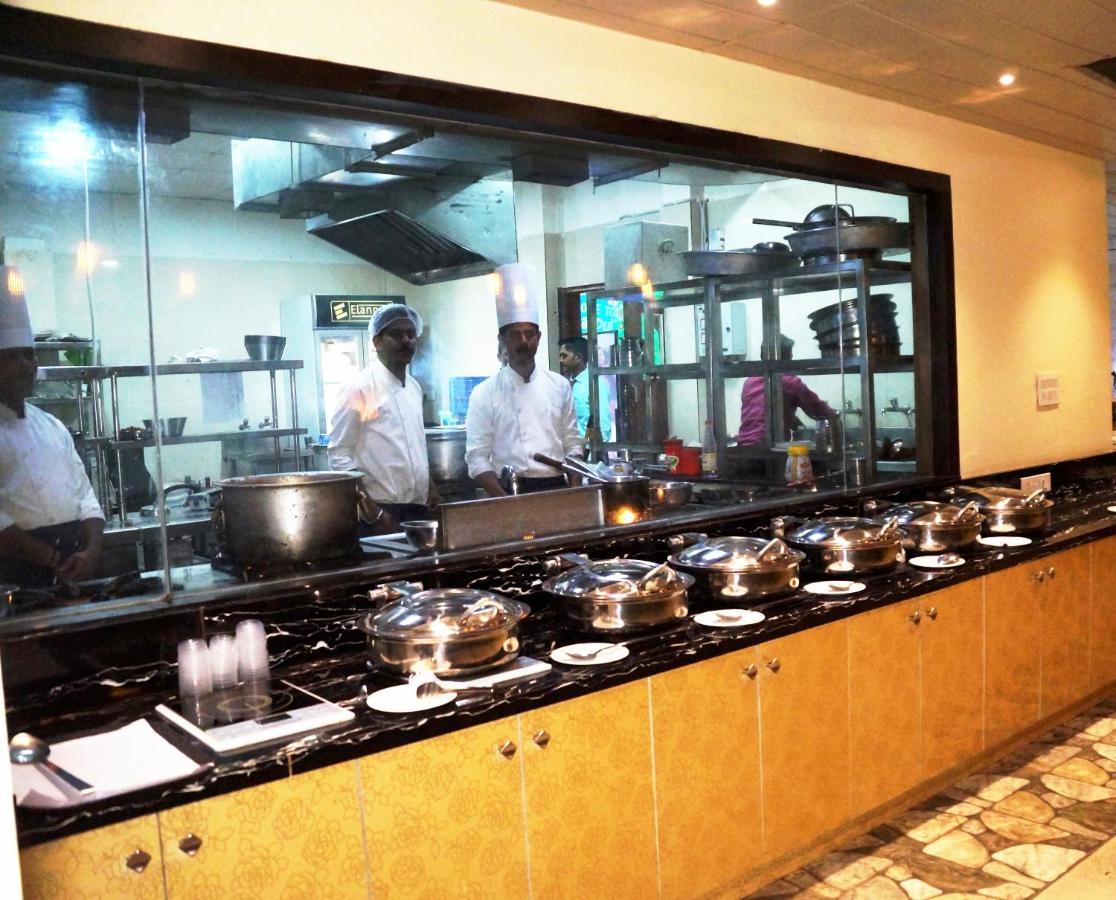 Hotel Shivoy Grand Βαρανάσι Εξωτερικό φωτογραφία