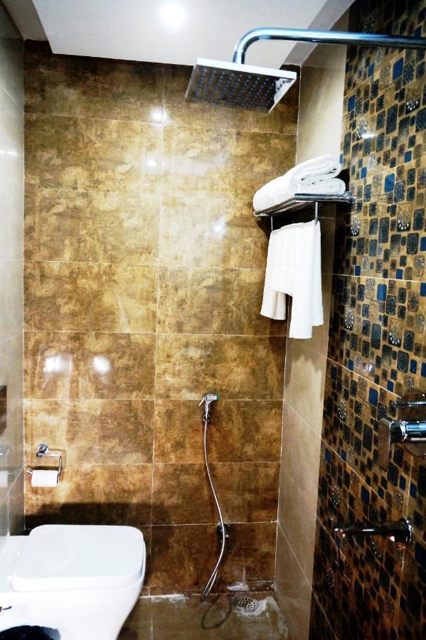 Hotel Shivoy Grand Βαρανάσι Εξωτερικό φωτογραφία