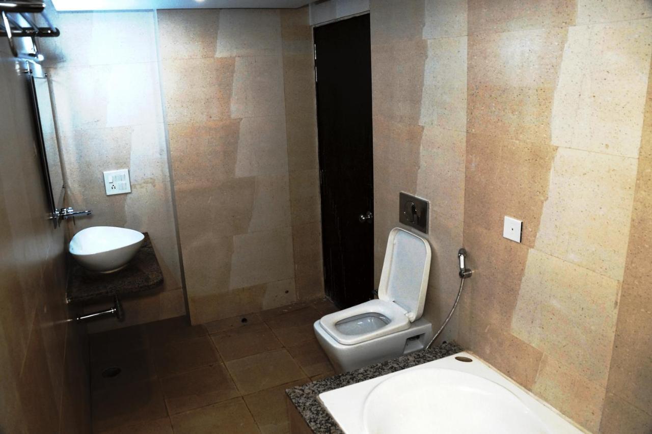 Hotel Shivoy Grand Βαρανάσι Εξωτερικό φωτογραφία